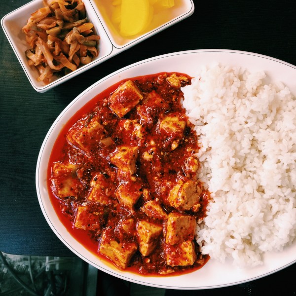 Śnię o tym tofu do dzisiaj – tofu w czterech różnych ostrych sosach